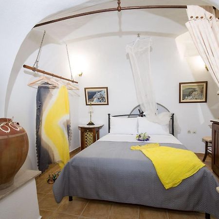 Mylopetres Traditional Houses Finikia Oia Zewnętrze zdjęcie