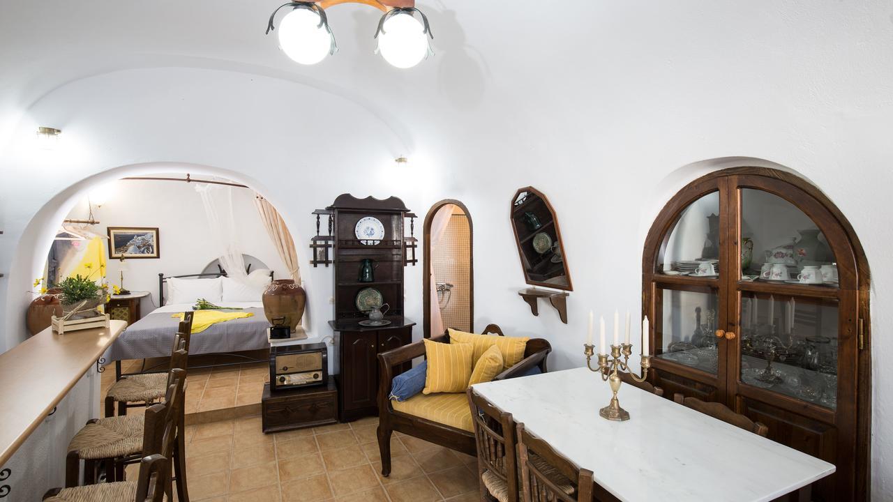Mylopetres Traditional Houses Finikia Oia Zewnętrze zdjęcie