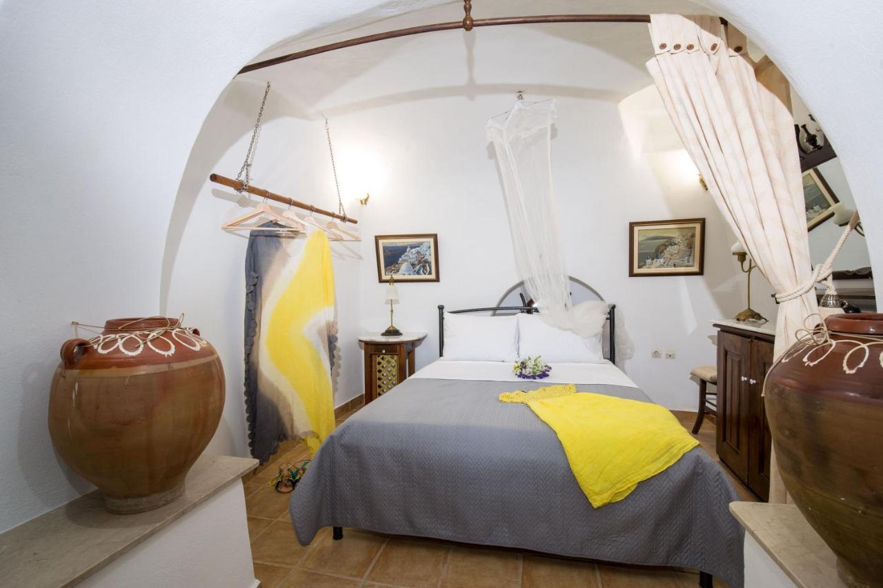 Mylopetres Traditional Houses Finikia Oia Zewnętrze zdjęcie